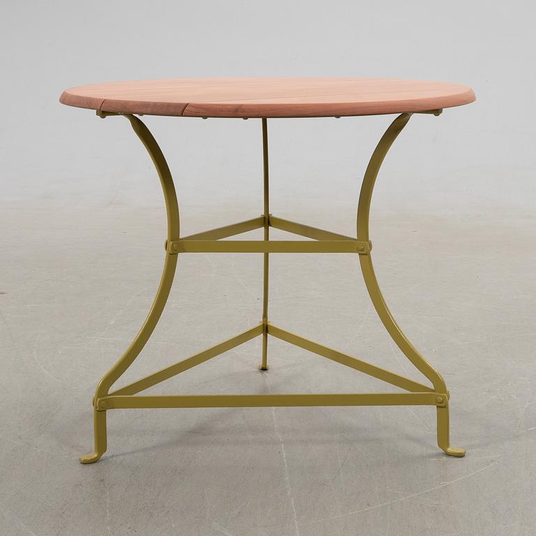 Trädgårdsbord "Café" Hope 2000-tal.