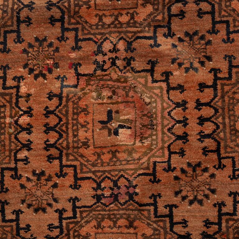 Matta, semiantik Ersari/Afghan, ca 440 x 285 cm.