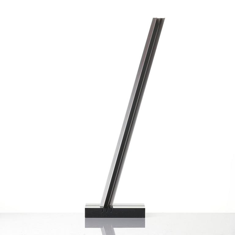 Lars Erik Falk, "Modul skulptur i färg B12".