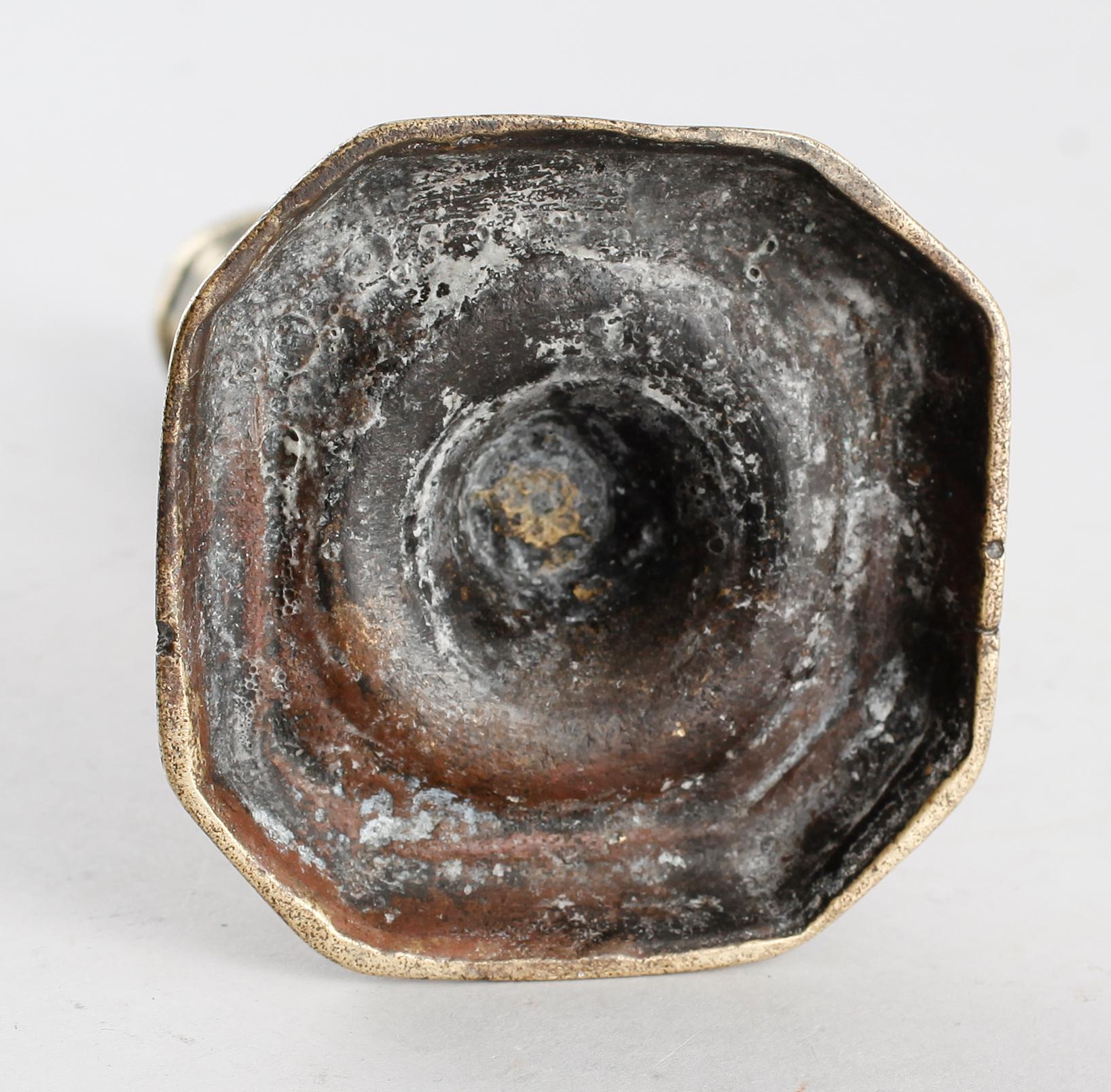 LJUSSTAKE, brons, 1700-tal.