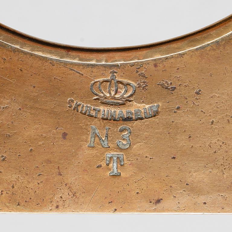 TEKANNA med ställ, mässing, Skultuna, N 3, omkring år 1900.