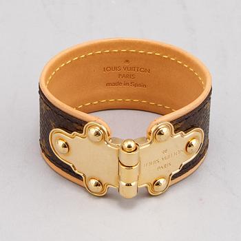 Louis Vuitton, a monogram canvas 'Save It' bracelet, 2011. Size 17.