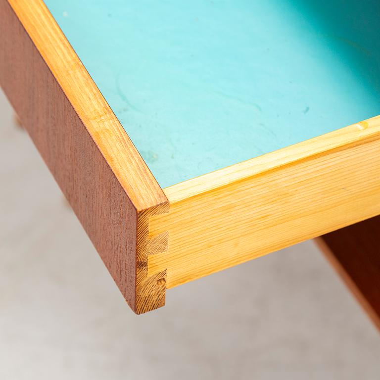 A pair of bedside tables, AB Carlström & Co Möbelfabrik, Bjärnum, 1950's/60's.