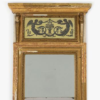 A late Gustavian giltwood mirror attributed to O. Wetterberg (master 1785-1803).
