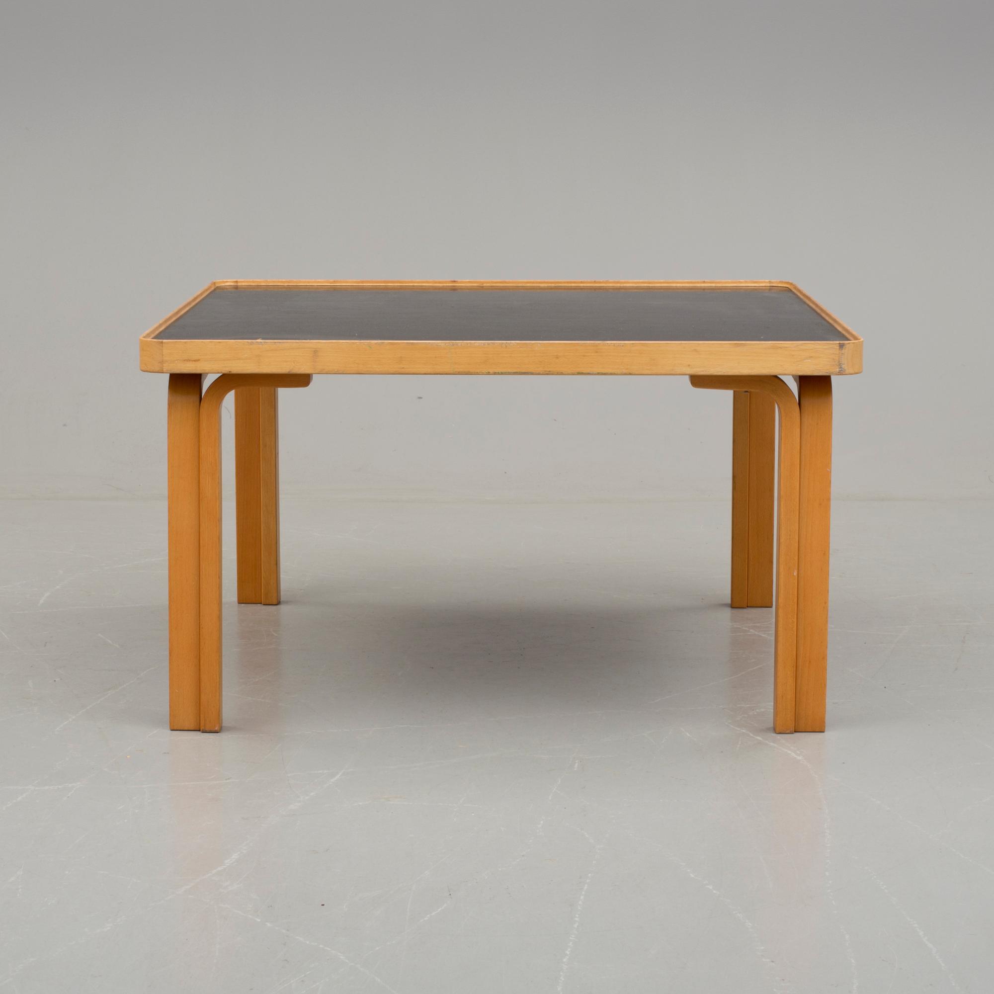 SOFFBORD, Alvar Aalto, Artek.
