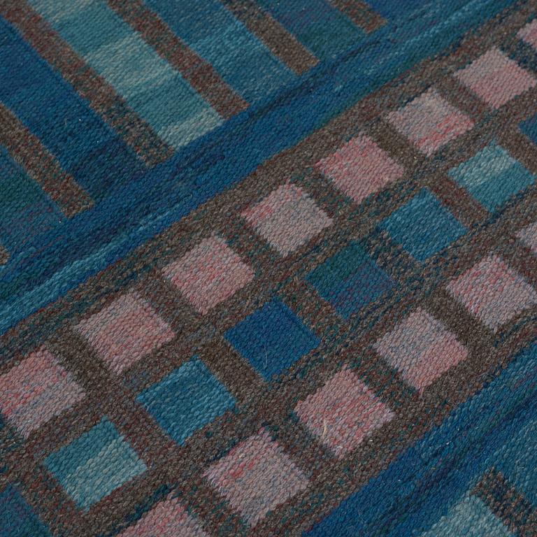 CARPET. "Arild". Flat weave. 248 x 169,5 cm. Signed JJ.