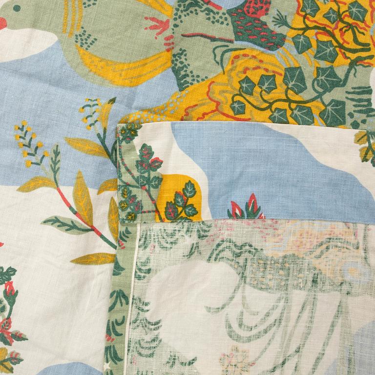 Josef Frank,  Gardin två längder "Anakreon" för Firma Svenskt tenn linne ca 255x113 cm vardera.