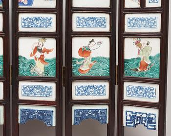 A six fold screen, Qing dynasty, 19th Century.