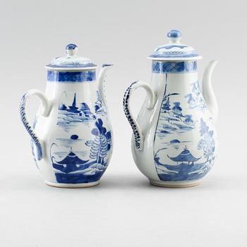 KANNOR, 2 st, porslin, Kina, 1800-/1900-tal.