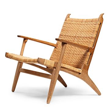 281. Hans J. Wegner, an oak "CH-27" easy chair, Carl Hansen & Son, Denmark, 1950-60's.