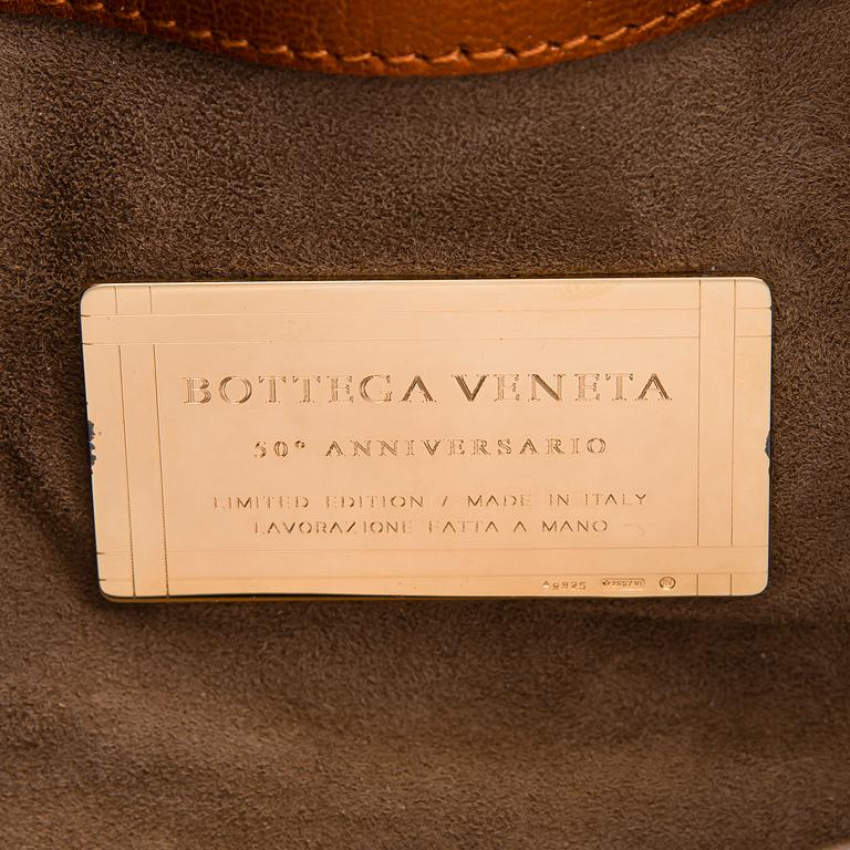 Bottega Veneta, A "Settantuno" bag.