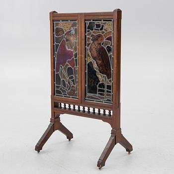 A fire screen, Maple & Co, England, circa 1900.