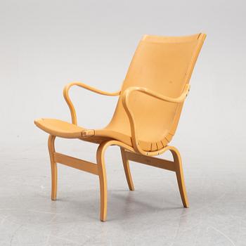 An 'Eva' lazy chair designed by Bruno Mathsson in 1941.