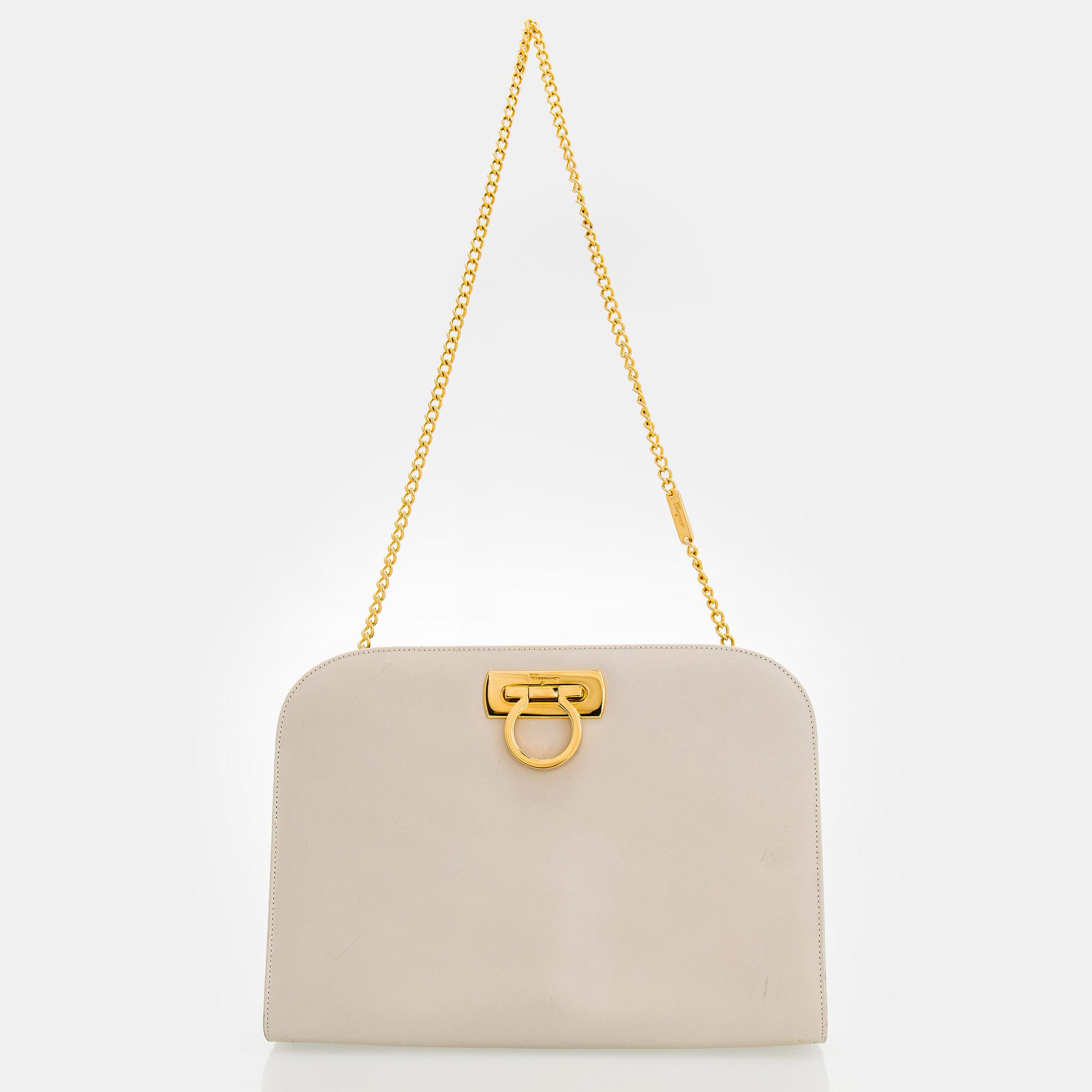 Salvatore Ferragamo, a leather “Gancini”bag.