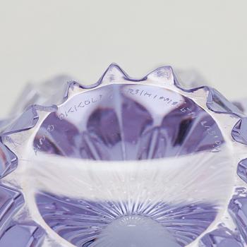 Aimo Okkolin, a "Terälehdet" (Petals) bowl signed Aimo Okkolin Riihimäen Lasi Oy.