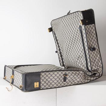 RESEGARDEROB, Gucci.