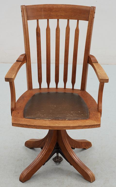 SKRIVBORDSSTOL, 1930/1940-tal.