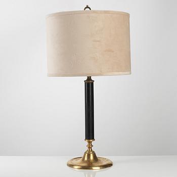 Melchior Wernstedt, a  model "25760" table lamp, Nordiska Kompaniet 1920s.