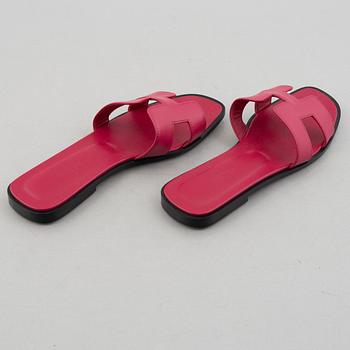 Hermès, Sandals, "Oran", size 38.