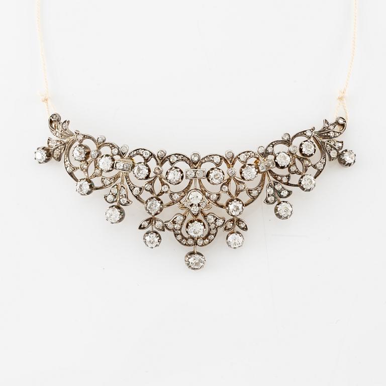 Tiara/brosch/collier, silver med gammalslipade och rosenslipade diamanter.