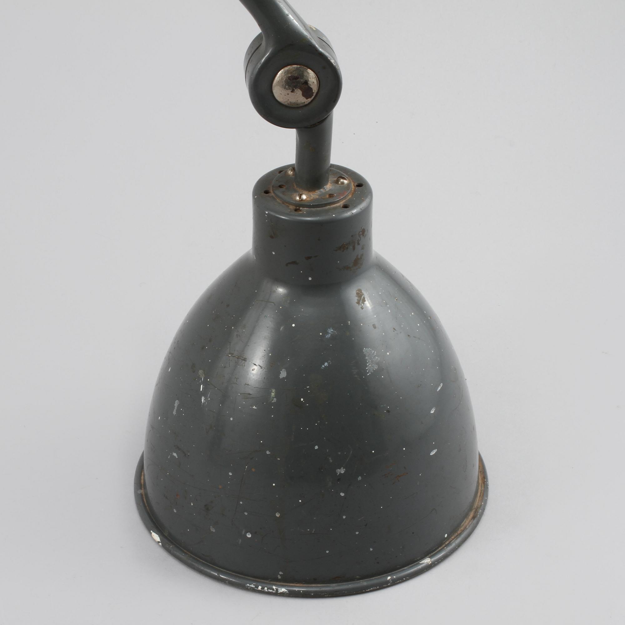 INDUSTRILAMPA, 1900-tal.