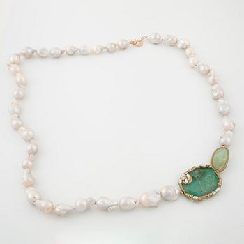 A cultured pearl and chrysoprase 
 and prenite necklace.