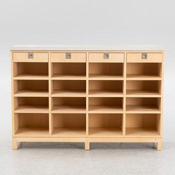 Skänk, "Klinte 4", GAD, samtida.