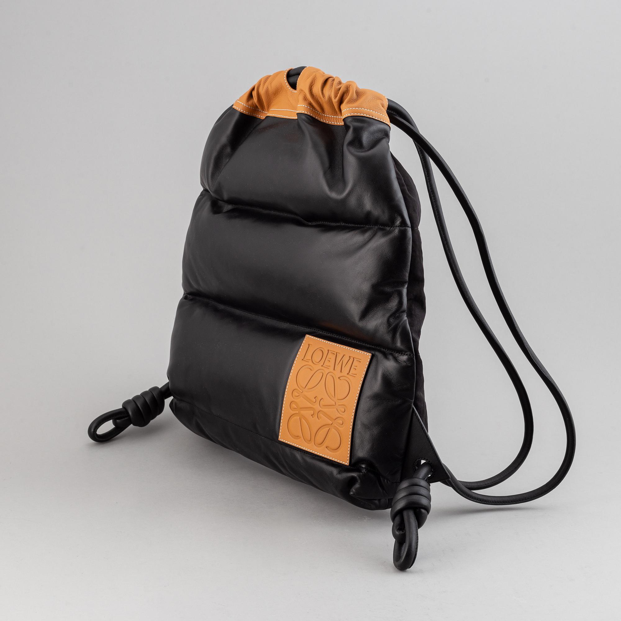 LOEWE Yago Puffy Backpack Bukowskis