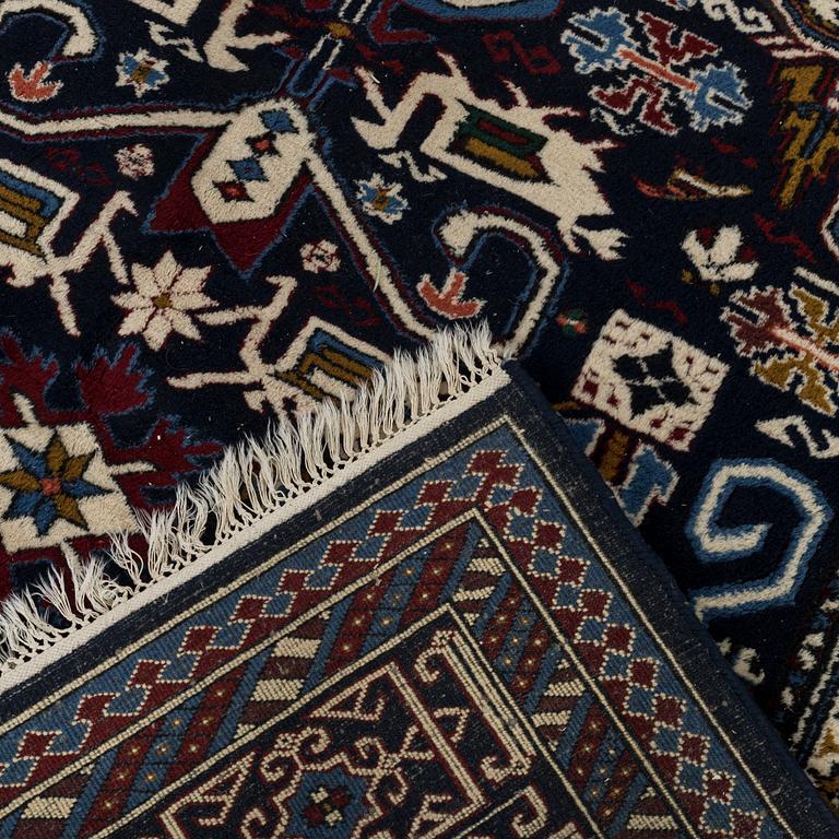 An Indian carpet ca 294 x 196 cm.