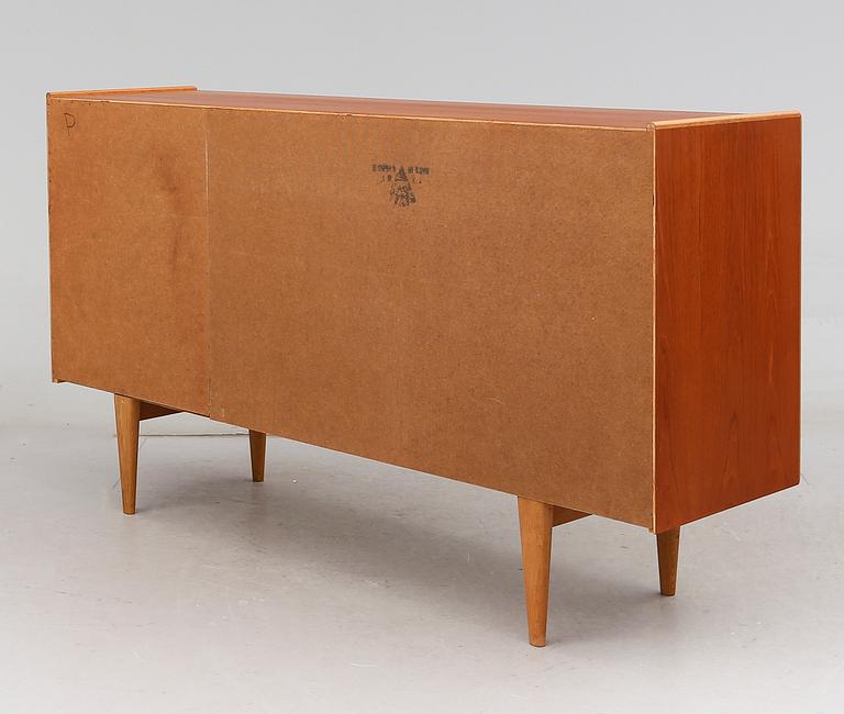 SIDEBOARD, Breo, Oderljunga, 1900-talets andra hälft.