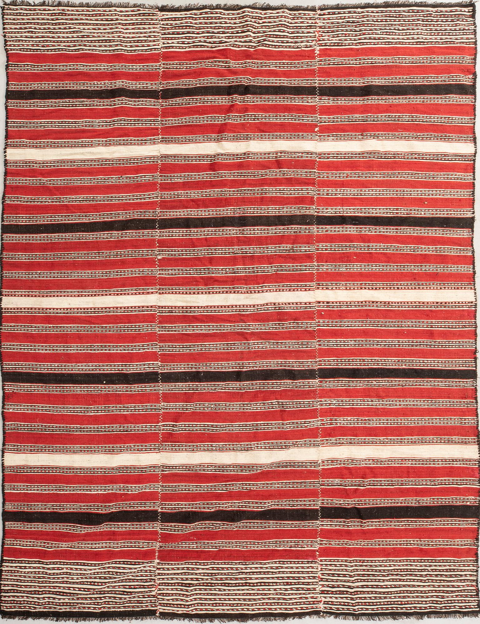Matta kelim, Semiantik/old. Aliabad området ca 415x216 cm.