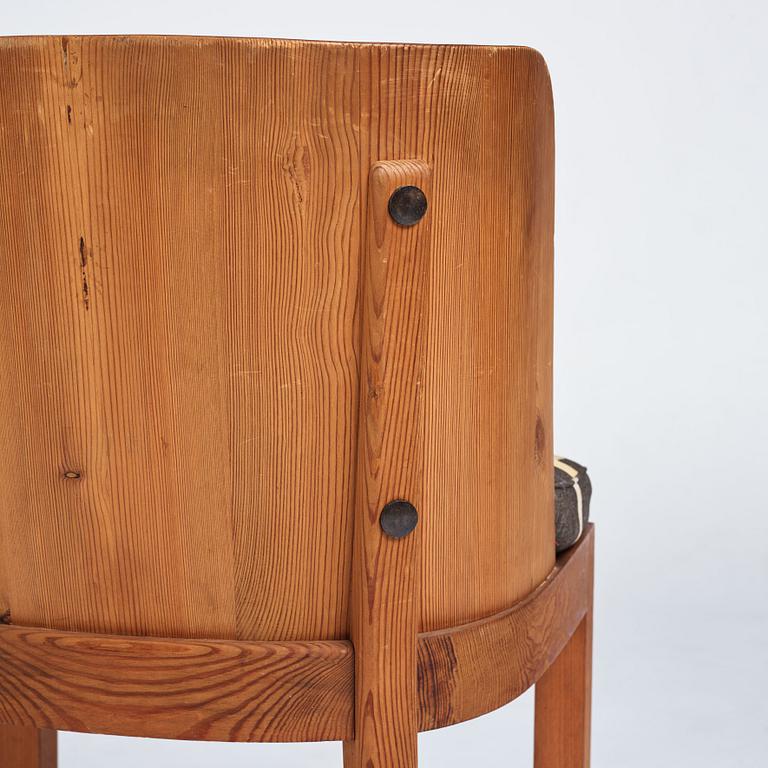 Axel Einar Hjorth, a stained pine "Lovö" chair, Nordiska Kompaniet, Sweden 1930s.