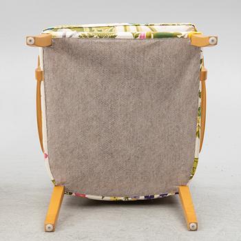 Karmstolar, ett par, Norell, omkring 2000.