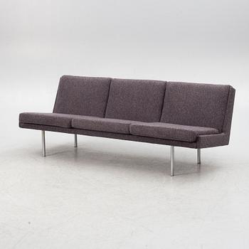 Hans J. Wegner, soffa, “Airport”, AP-35/3. A.P.Stolen, Danmark, 1960-tal.