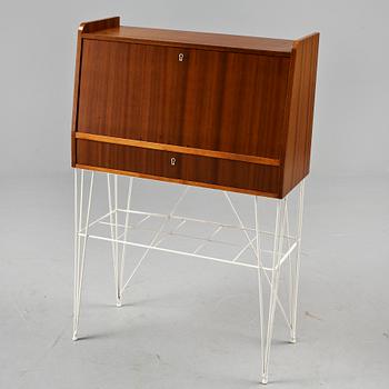 SEKRETÄR, 1900-talets mitt.