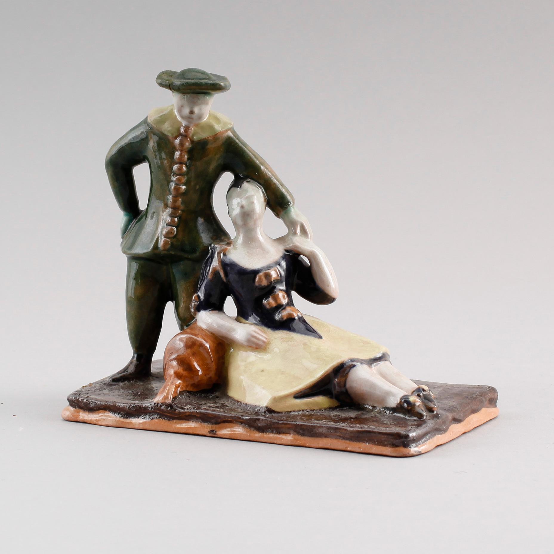 FIGUR, lergods, Wiener Werkstätte, Österrike, 1900-talets första hälft.