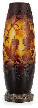1087. An art noveau Emile Gallé, cameo glass vase, "Firepolished",  mounted as a table lamp, Nancy, France.