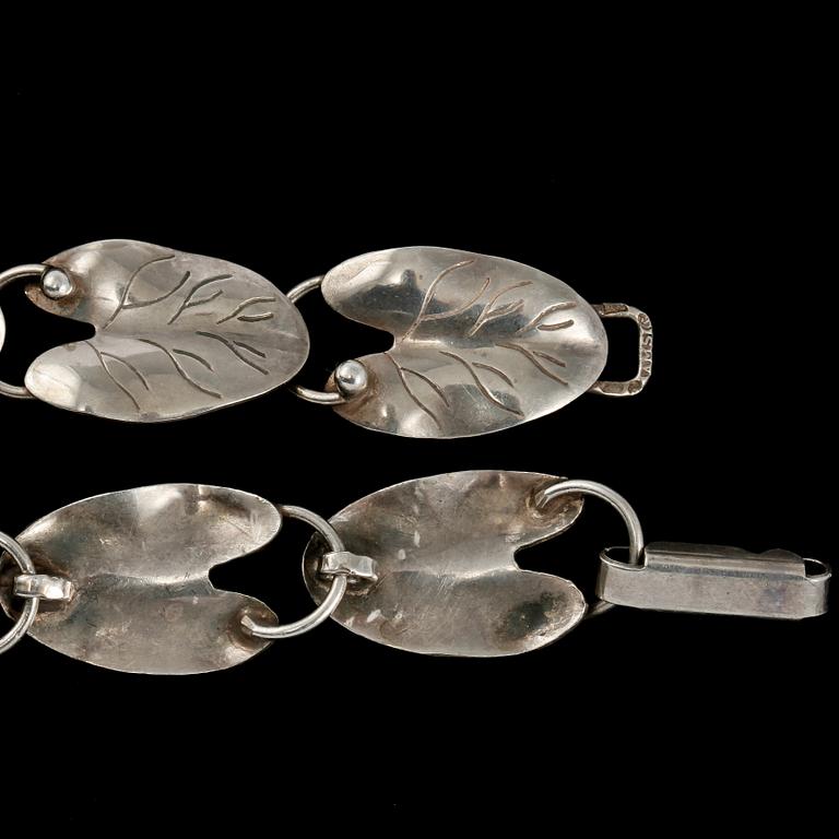 COLLIER, silver, Saarela Arvo, Enköping, 1900-talets tredje kvartal. Vikt 30 g.