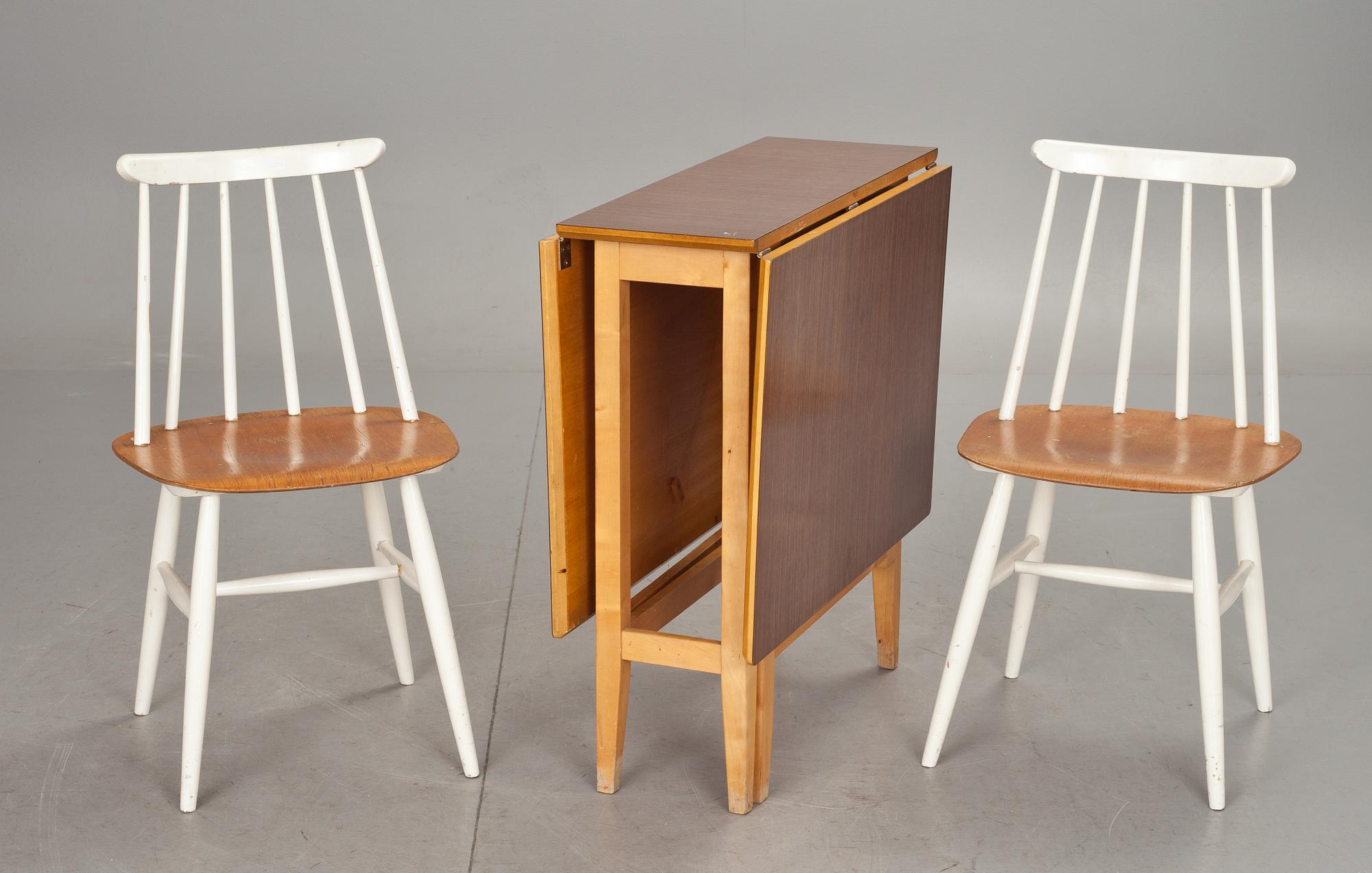 SLAGBORD samt 2 STOLAR, Edsbyverken, 1960-tal.