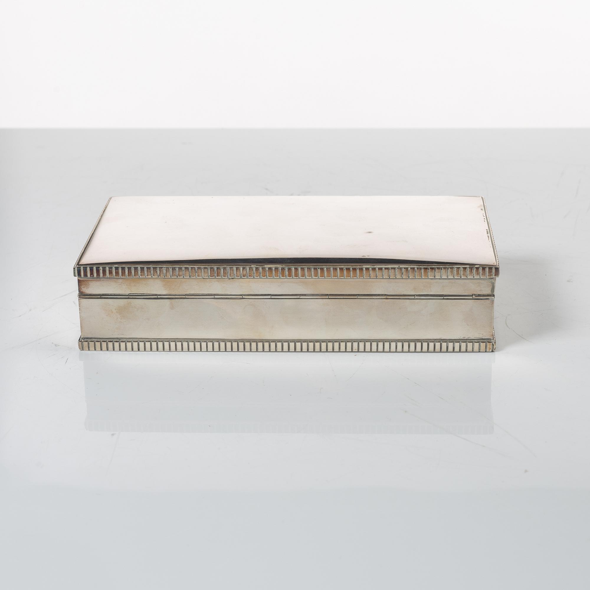 Cigarette/cigar box, silver 835, Swedish import marks, first half of the 20th century.