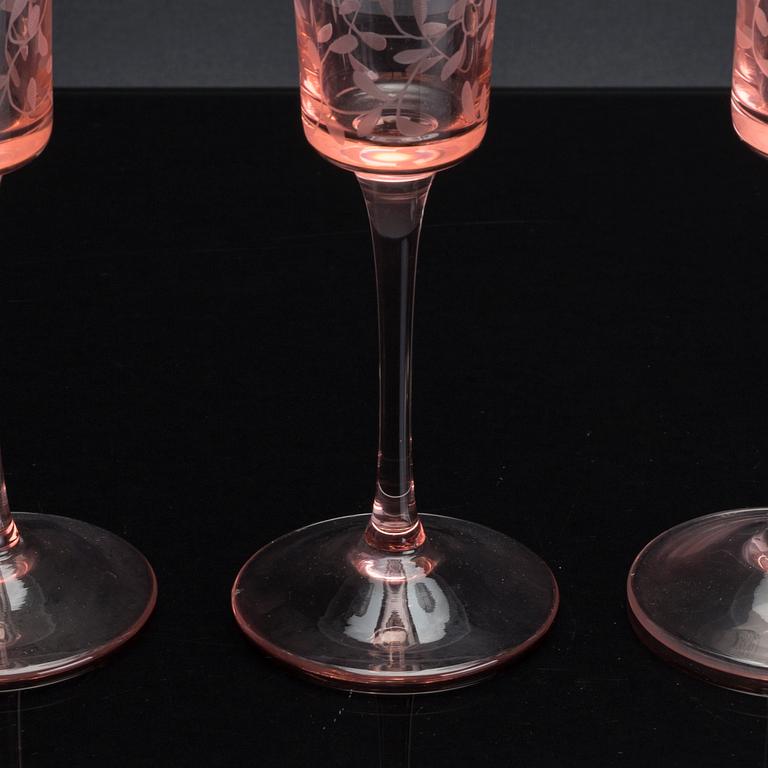 A SET OF 20 champagne glass from Boda Nova Sweden.