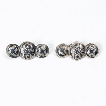 Belt/waistband and two brooches, silver, Russia 1896–1908.