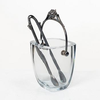 Ice bucket, glass, Strömbersghyttan, with mount and tongs in Danish silver, circa mid-20th century.
