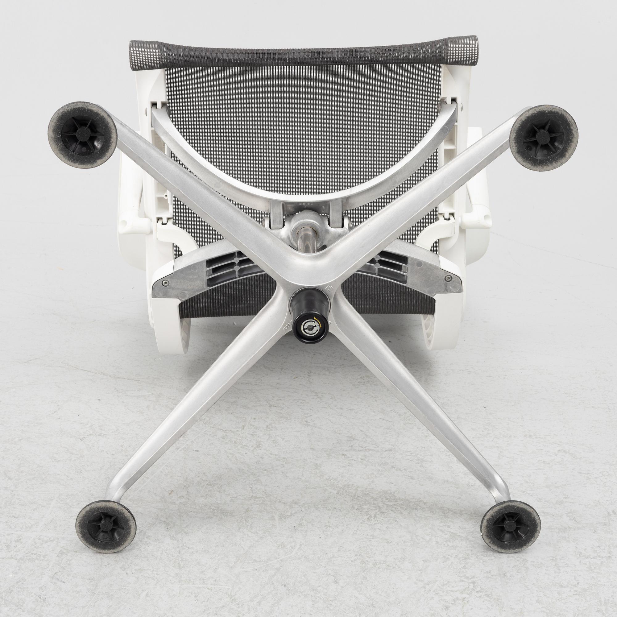 Karmstol, "Setu", Herman Miller, 2000-tal.