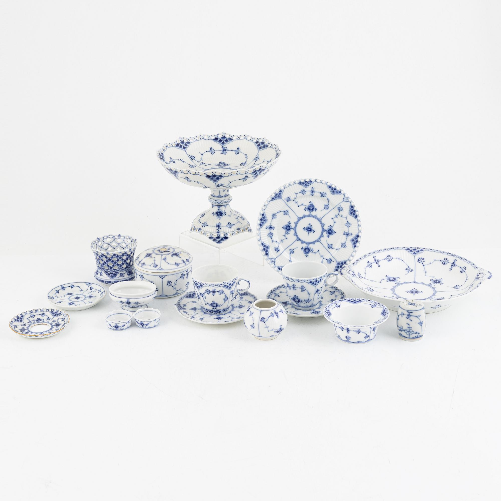 A 30-piece 'Musselmalet' porcelain coffee service, Royal Copenhagen, Denmark.