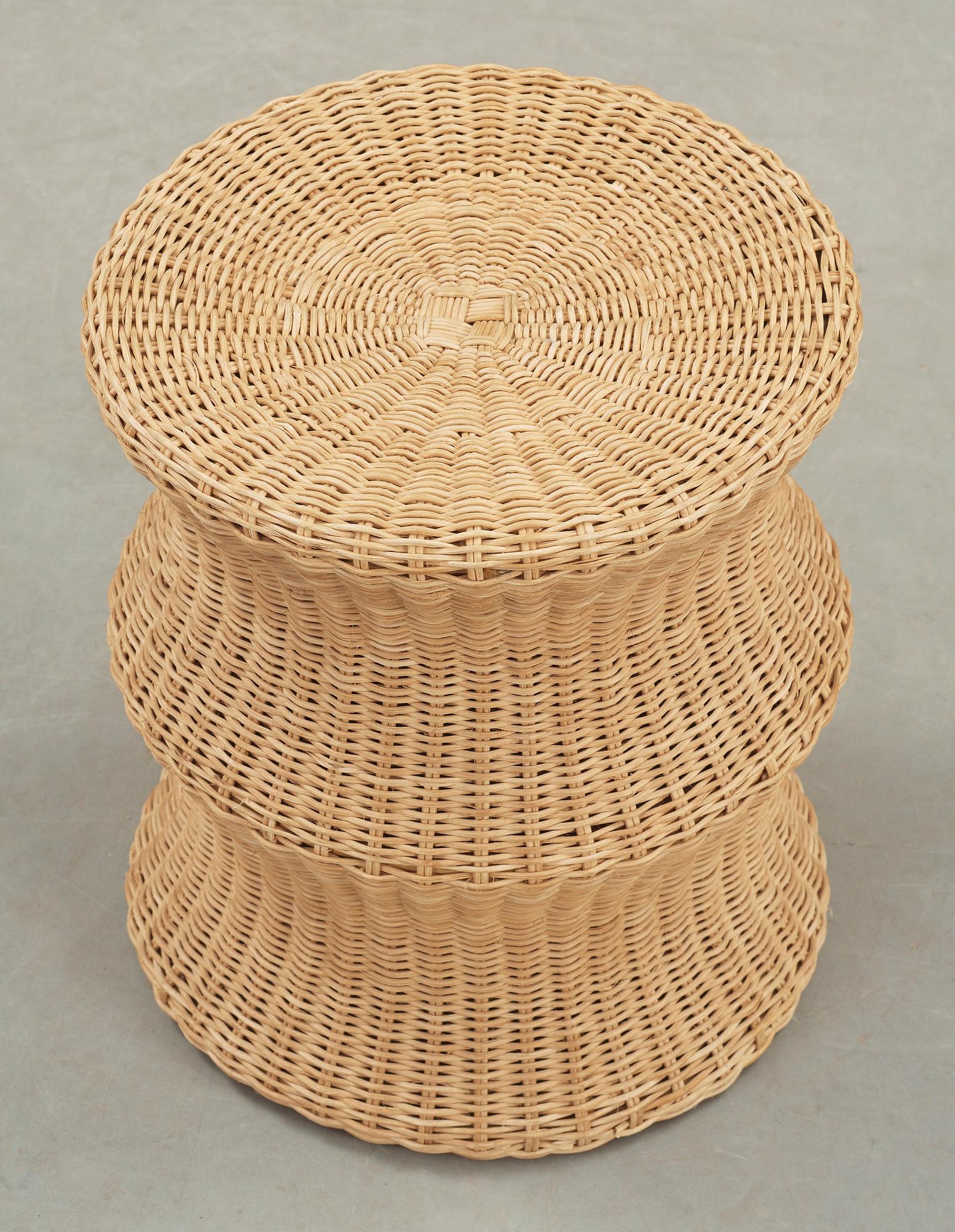 PALL, Eero Aarnio, Finland, 1960-tal. Etikettmärkt undertill.