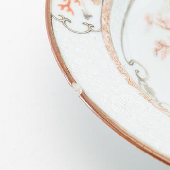 A Chinese porcelain plate, Qing dynasty, Yongzheng (1723-35).
