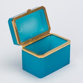 ASK, 1900-talets mitt, blått glas och mässing.