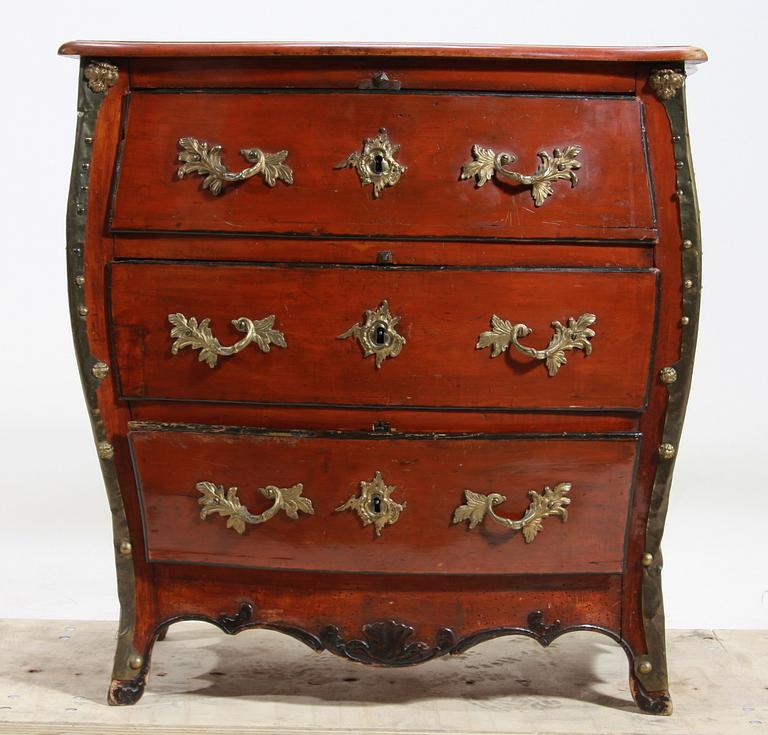 BYRÅ, rokoko, 1700-tal.