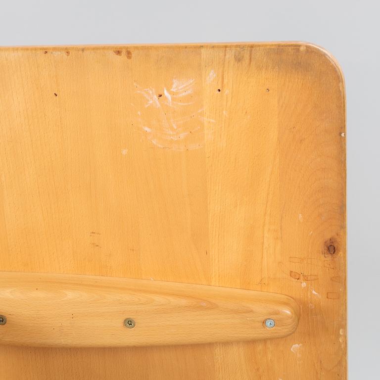 Børge Mogensen, dining table, 'Shaker', Madsens Fabrikker, Denmark.